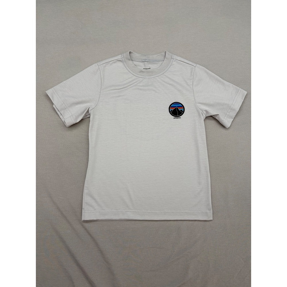 Patagonia Boys XS 5-6 Capilene Daily T-Shirt Grey Built to Endure Graphic Tee
